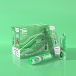Emballage de la vape jetable VOPK Mix Berry Ice, composé de 10 pièces de 15 000 bouffées par appareil, affiché sur fond vert.