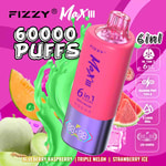 Publicité colorée pour la vape électronique Fizzy Max III, mettant en vedette un grand appareil jetable rose et violet entouré d'images de melon et de fraise, mettant en évidence des caractéristiques telles que 60 000 bouffées, des saveurs 6 en 1, un écran LED, un chargement USB Type-C, une capacité d'e-liquide de 60 ml et des options de saveurs : myrtille framboise, triple melon et glace à la fraise.