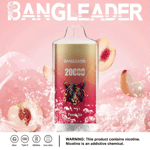 Vape desechable Bangleader Peach Ice con 20.000 caladas, que presenta una ilustración de un tigre en el dispositivo, sobre un fondo rosa con cubitos de hielo y melocotones, y una advertencia de nicotina en la parte inferior.