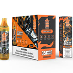 Drei Bang King Tornado-Vape-Produkte mit Pfirsich-Eis-Geschmack, darunter ein gelb getöntes Vape-Gerät, eine große 10er-Packung und eine Einzelschachtel, alle mit orange-schwarzer, futuristischer Roboter-Verpackung und Nikotin-Warnhinweisen.