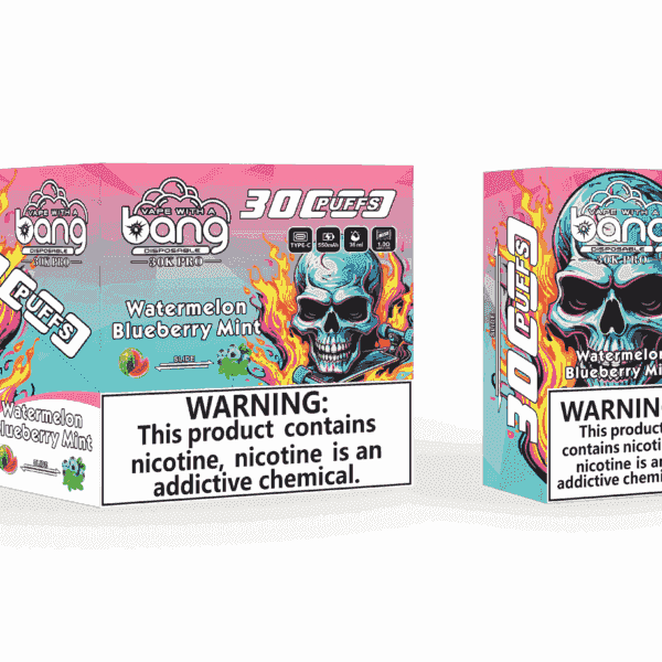 Emballage et appareil de vape Bang Jetable 30K Pro avec une illustration vibrante d'un crâne enflammé, les caractéristiques du produit, la saveur ' Pastèque Blueberry Mint ' et une étiquette d'avertissement de dépendance à la nicotine bien visible.