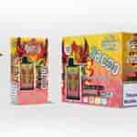 Bang engångsvapeförpackning och enhet för Mango Peach-smak, med en djärv, eldig demonillustration, produktdetaljer som 28 000 puffar och en nikotinvarningsetikett.
