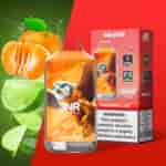 Un prodotto da vaporizzare a tema arancia e lime con l'illustrazione di un falco, etichettato "JNR Tangerine Lime", con 16.000 boccate, contenuto di nicotina ed etichette di avvertenza.