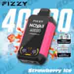 Appareil de vape Fizzy NOVA Plus au goût Strawberry Ice avec un corps rose, un affichage numérique et des fonctionnalités telles que le réglage de la vitesse et une bobine à double maille, représenté avec des fraises, des glaçons et des éclaboussures sur fond bleu.