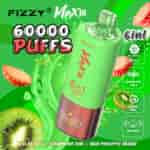 Publicité pour l'appareil de vape Fizzy Max III présentant un produit vert et rouge, mettant en évidence " 60 000 bouffées ", des saveurs 6 en 1 et des images de fraise, de kiwi et des éclaboussures de liquide vert, avec des icônes pour le réservoir d'huile, le port de charge, la capacité d'e-liquide et l'écran LED.