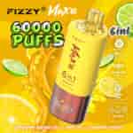 Image promotionnelle du vapoteur jetable FIZZY Max III comprenant un appareil jaune et rouge, des points forts de 60 000 bouffées, des arômes 6 en 1, une charge de type C, un e-liquide de 60 ml, un écran LED et des arômes tels que fraise, pastèque, citron vert et myrtille noix de coco, entourés de tranches de citron vert et de citron.