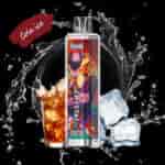Appareil à vape étiqueté ' UWIN Crystal 10000 ' avec un motif de gorille coloré, entouré de cola dans un verre avec des glaçons et une étiquette ' Cola ice ', sur fond d'éclaboussures d'eau.