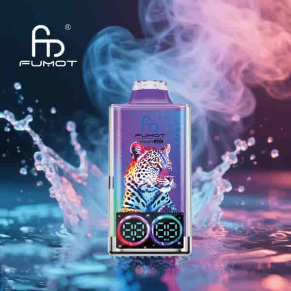 Dispositivo vape FUMOT colorido com ilustração de leopardo e display LED, contra um fundo de vapor giratório e respingos de água.