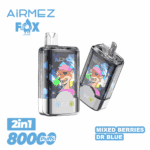 Deux appareils de vape jetables AiRMEZ Fox présentant des illustrations colorées de renard de dessin animé portant un chapeau rose et un cache-œil, avec un texte indiquant l'option de saveur 2 en 1, 8 000 bouffées et une saveur de baies mélangées dr blue.