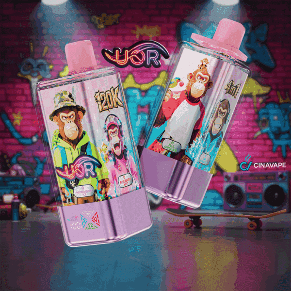 Deux flacons de vape colorés sont exposés sur un fond de style graffiti, représentant des singes de dessins animés avec des tenues et des saveurs distinctes : l'un étiqueté ' Watermelon Ice ' et ' Blueberry Mint ', et l'autre ' Apple Ice ', chacun avec un logo de marque bien visible et des bouchons rose vif.