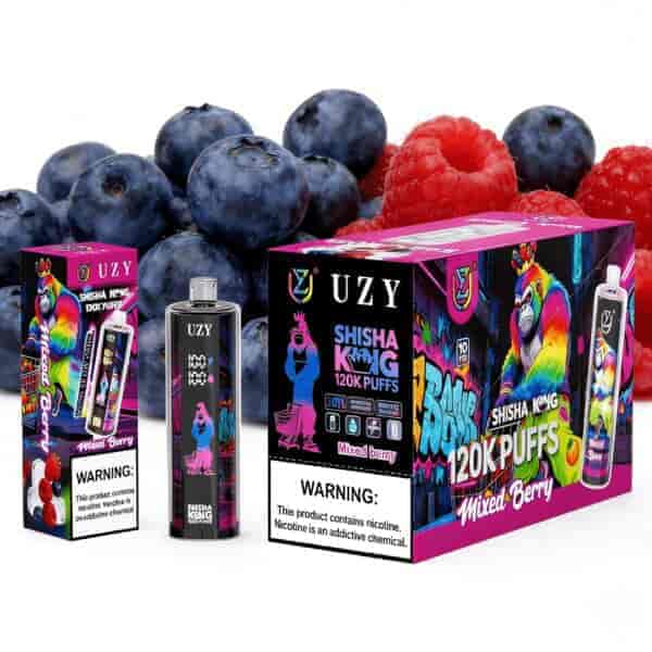 Kolorowe pudełka na produkty vape i eleganckie urządzenie vape na tle jagód i malin.